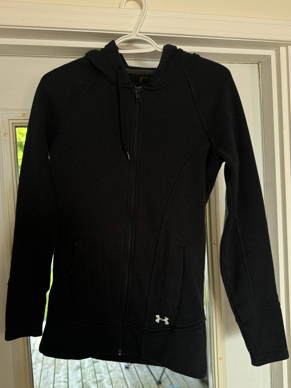 Vintage Under Armour Women's xsmall Black Full-Zip Hoodie